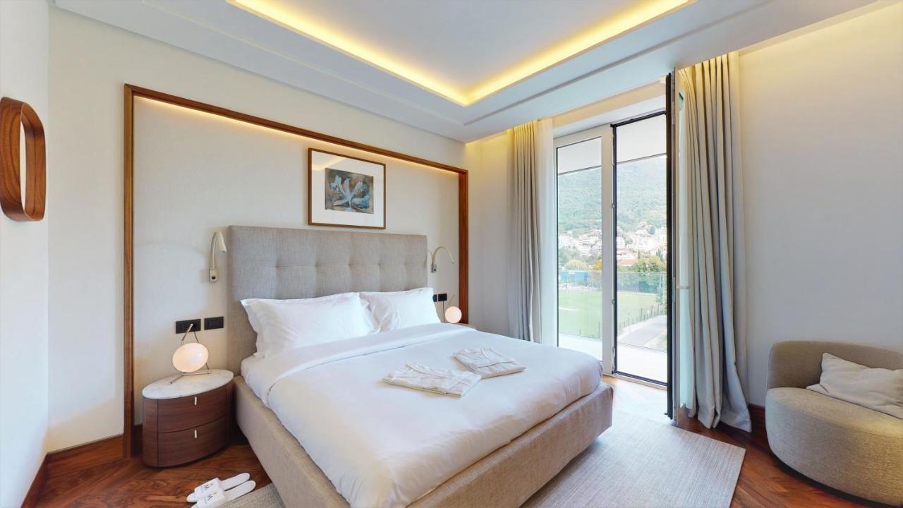 Porto Montenegro Residences 티바트 외부 사진