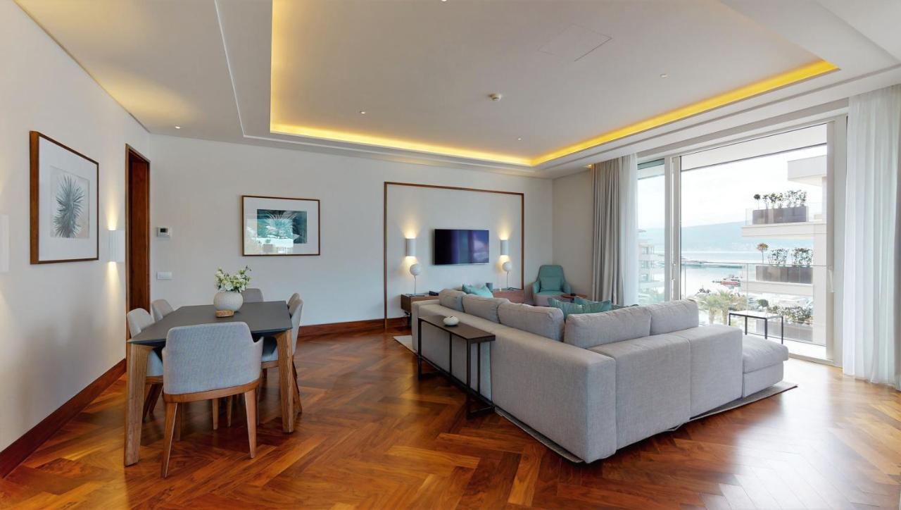 Porto Montenegro Residences 티바트 외부 사진