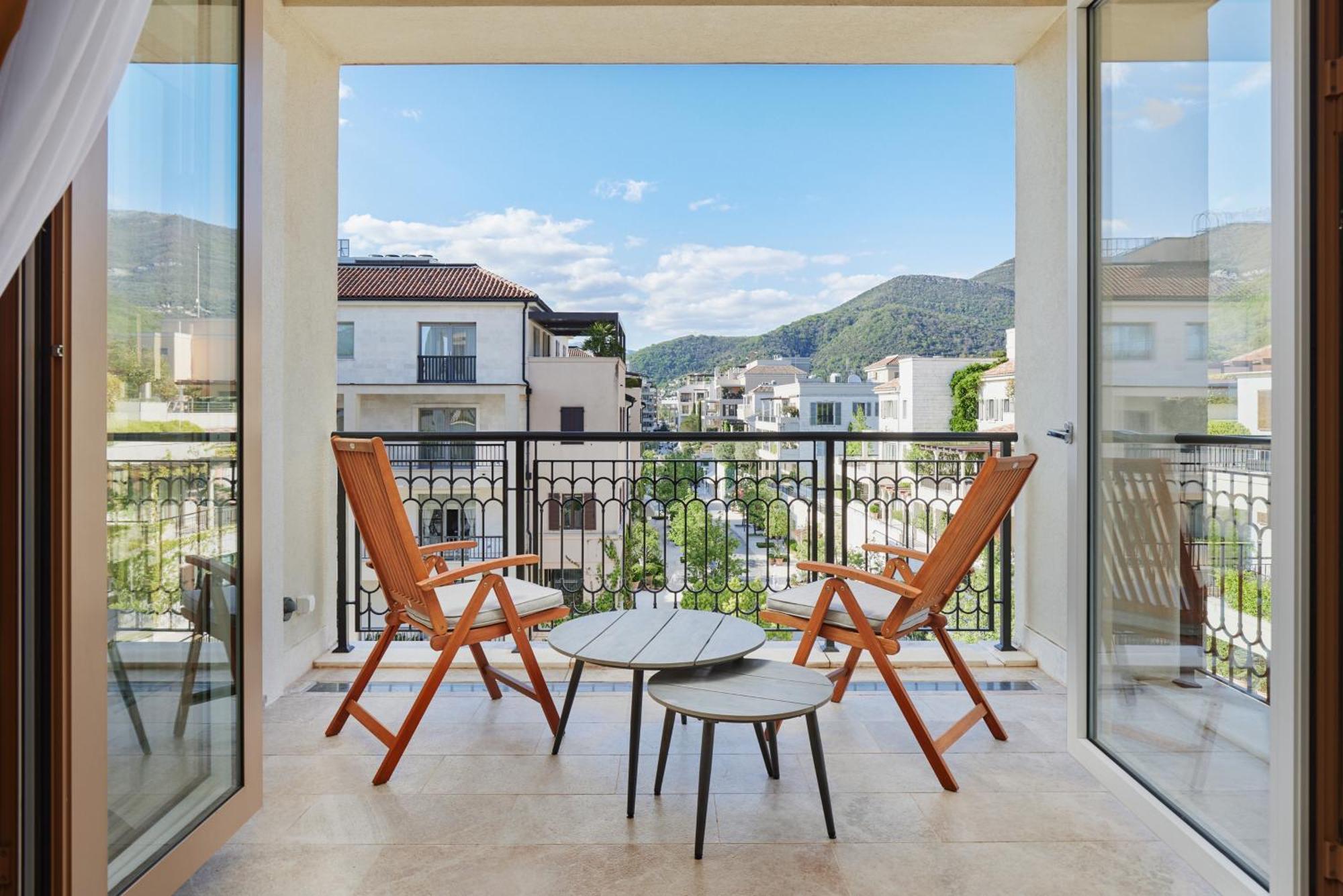 Porto Montenegro Residences 티바트 외부 사진
