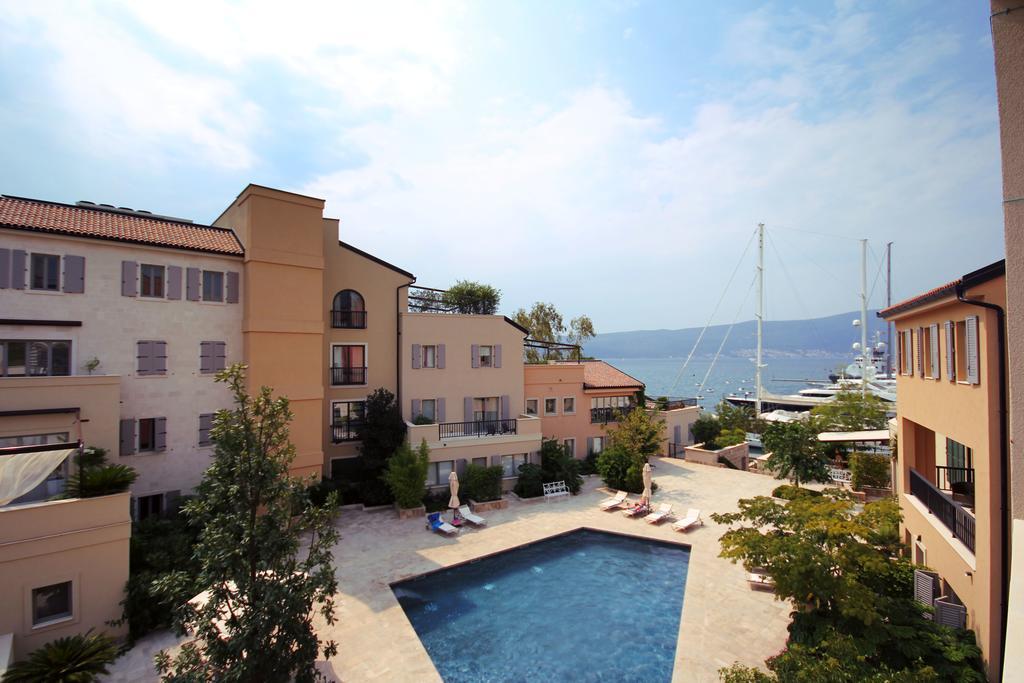 Porto Montenegro Residences 티바트 외부 사진