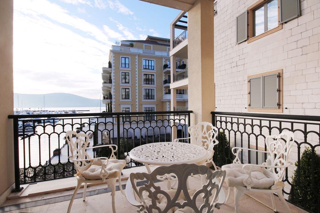 Porto Montenegro Residences 티바트 외부 사진